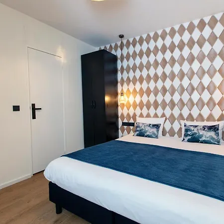 Quentin Leidse Square Hotel