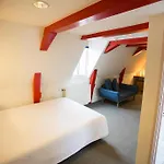 Hotel Quentin Leidse Square