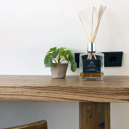 Hotel Quentin Golden Bear