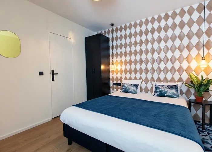 Quentin Leidse Square Hotel