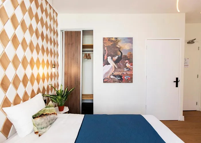 Quentin Leidse Square Amsterdam