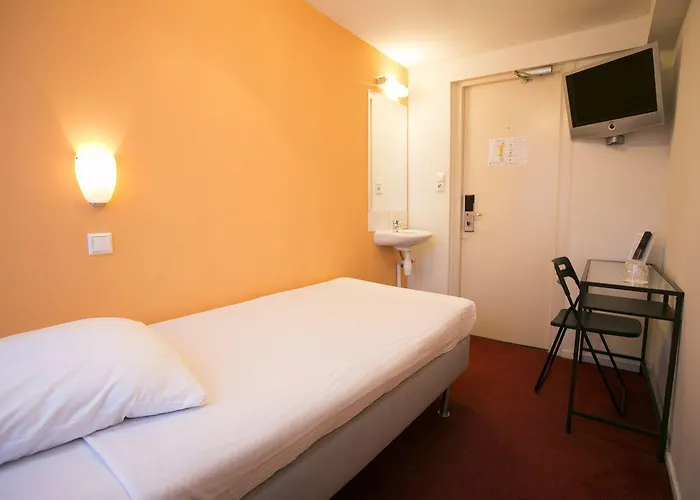 Quentin Leidse Square